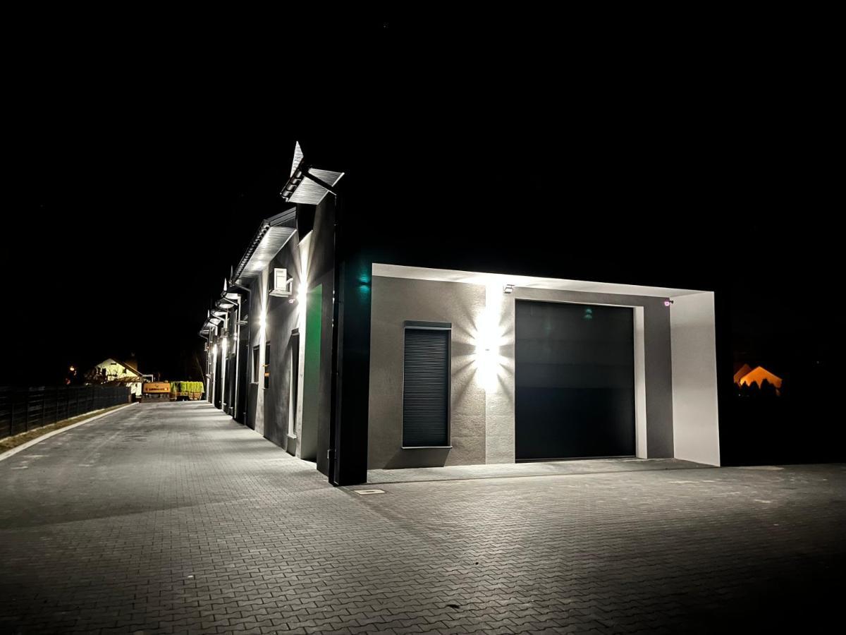 M&M Apartamenty Jasionka Exterior foto